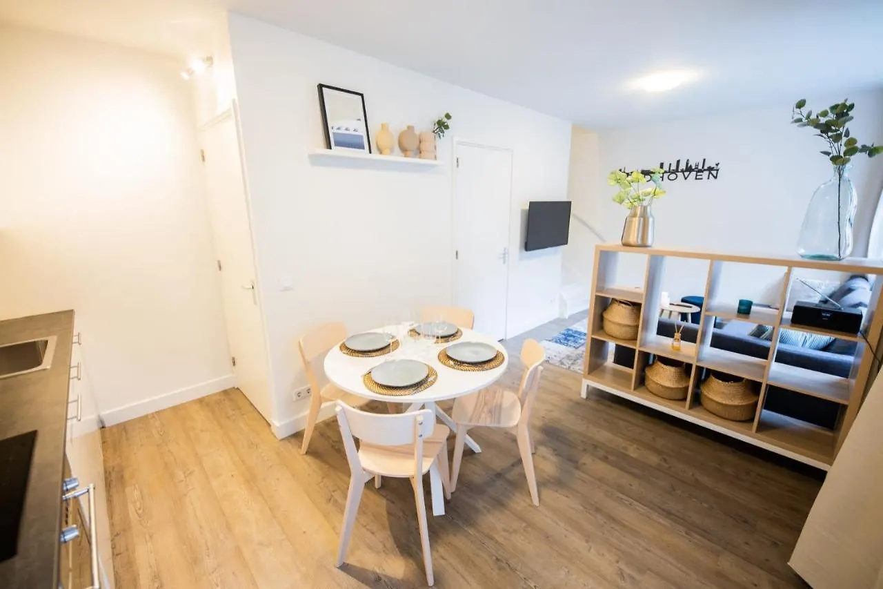 Delightful 2 Bedroom Apartment - Sd23L Eindhoven 0*,