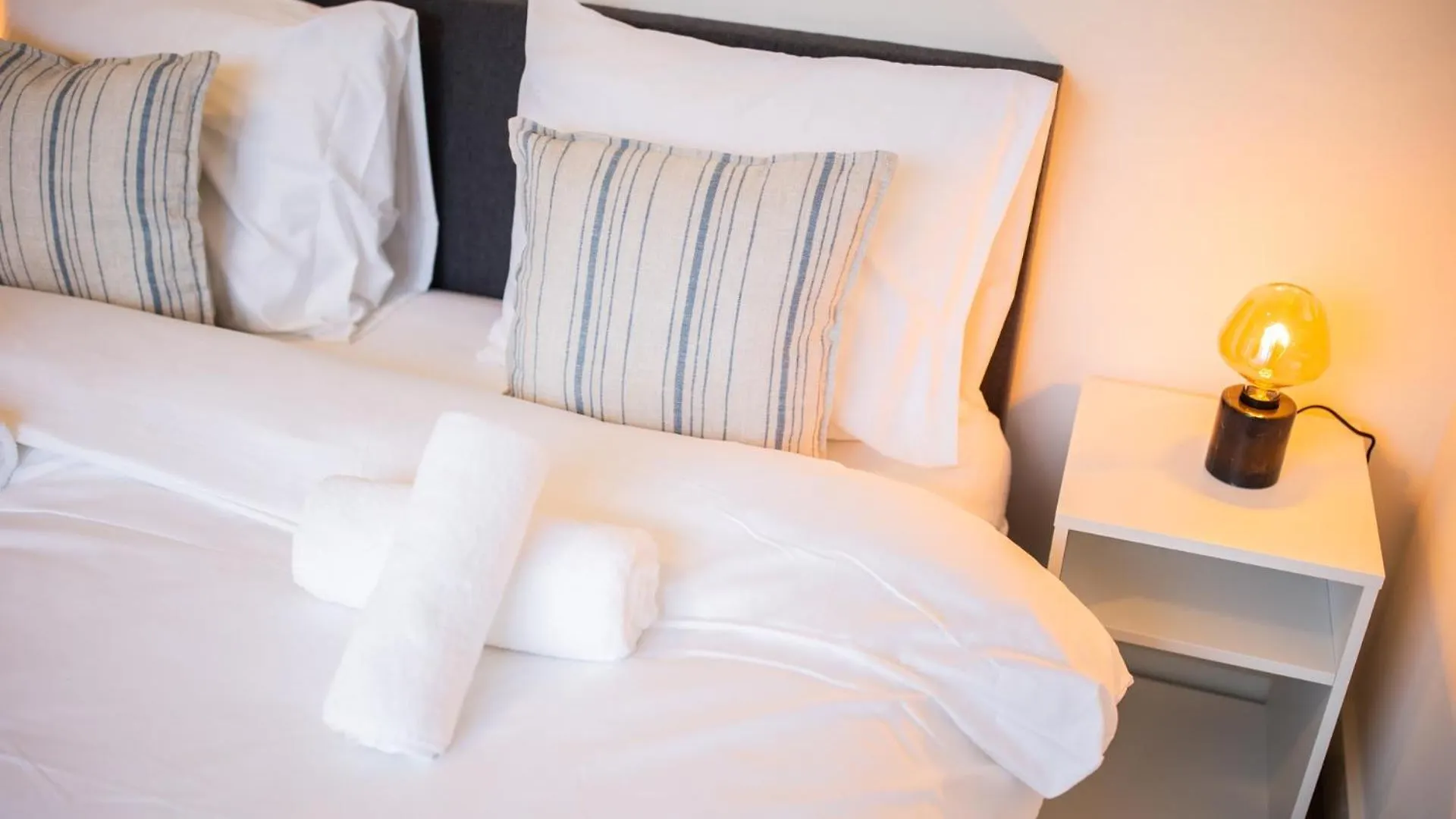Delightful 2 Bedroom Apartment - Sd23L Eindhoven